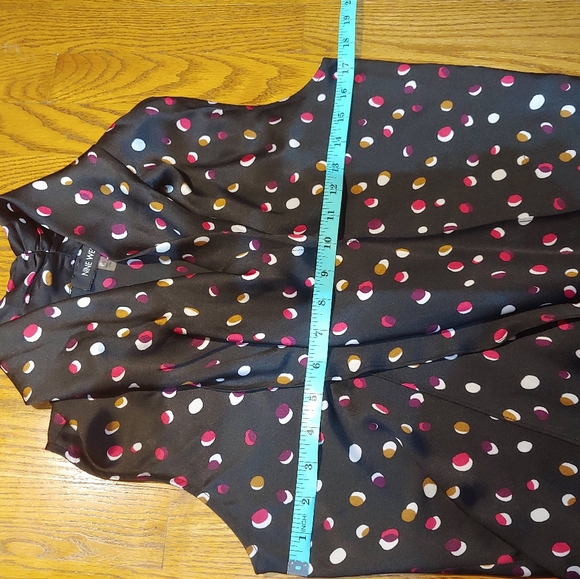 Nine West Sleeveless Blouse - Picture 7 of 8